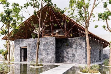 Foto : Arsitek Vietnam Gunakan Material Bekas sebagai Bahan Bangunan